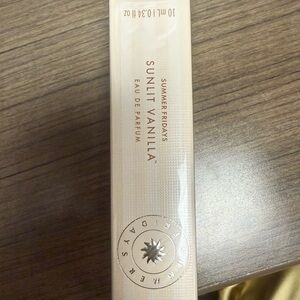 NWT Summer Fridays Sunlit Vanilla - Soft Cream Packaging with Gold Logo